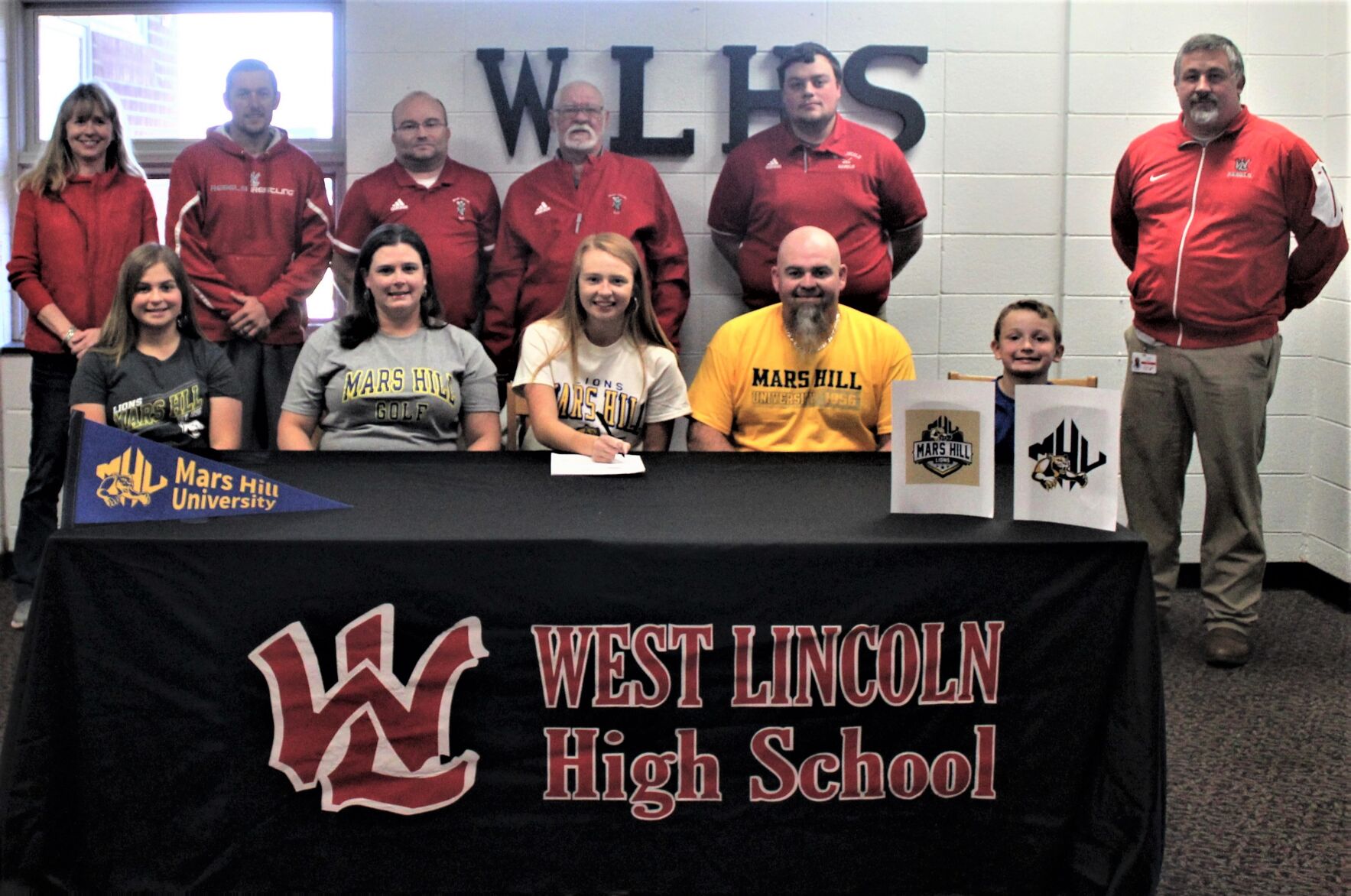 Rebels’ Hoffman signs with Mars Hill